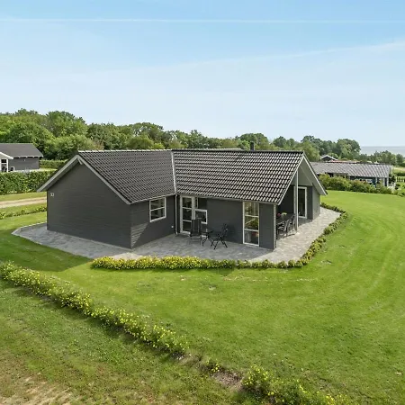 Holiday home Damiana - 500m From The Sea In Se Jutland By Interhome *
