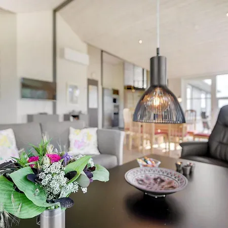 Holiday home Damiana - 500m From The Sea In Se Jutland By Interhome