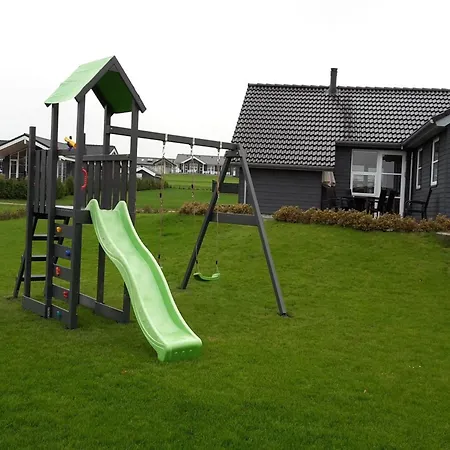 Holiday home Damiana - 500m From The Sea In Se Jutland By Interhome
